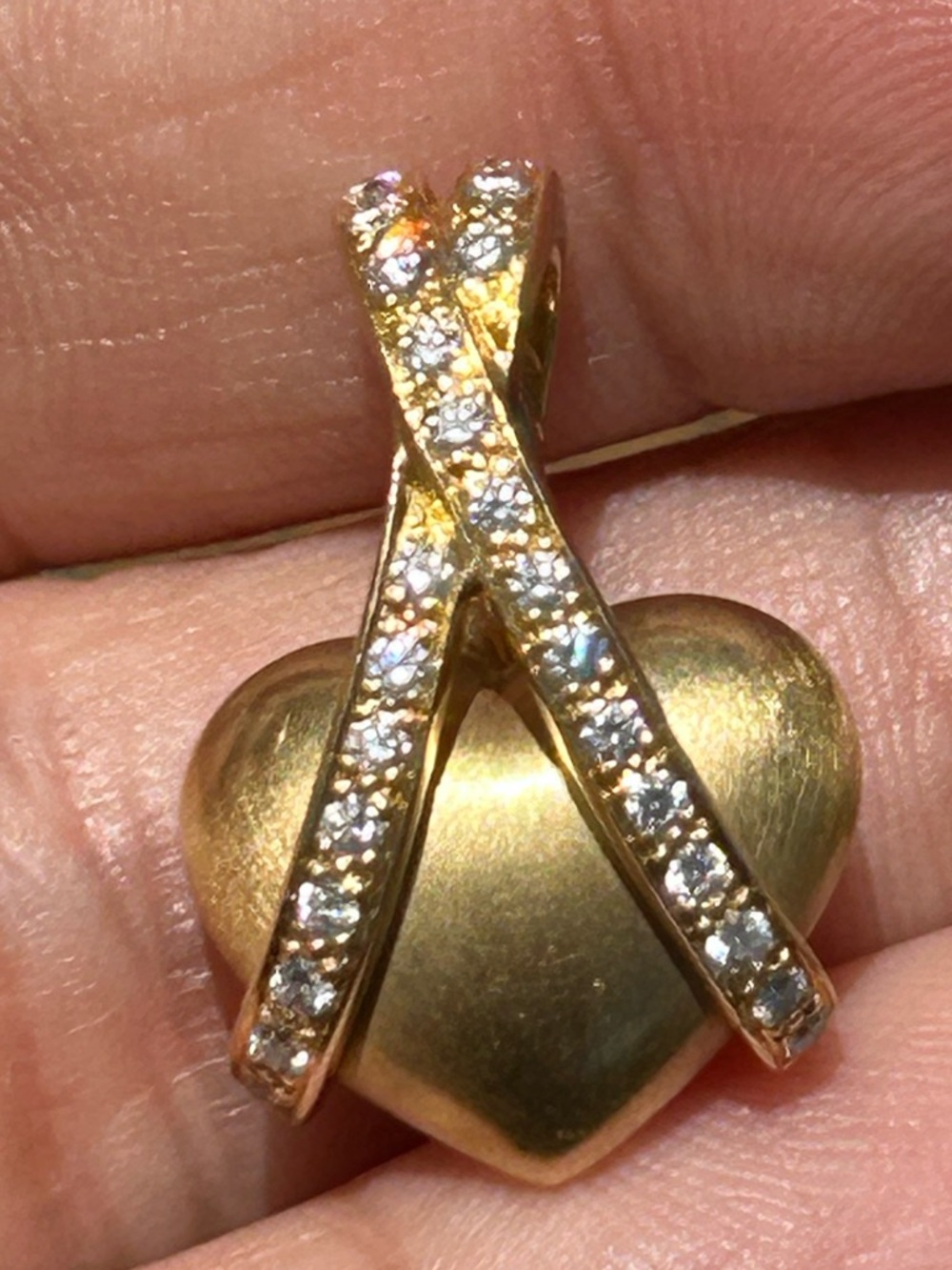 Vtg 18K yellow gold pave diamonds  X puffy heart slide pendant 6 grams not scrap